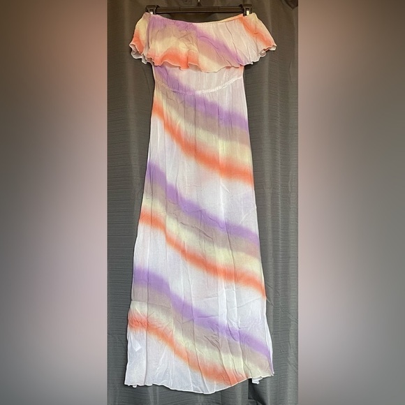 Indah striped maxi dress - Picture 2 of 5